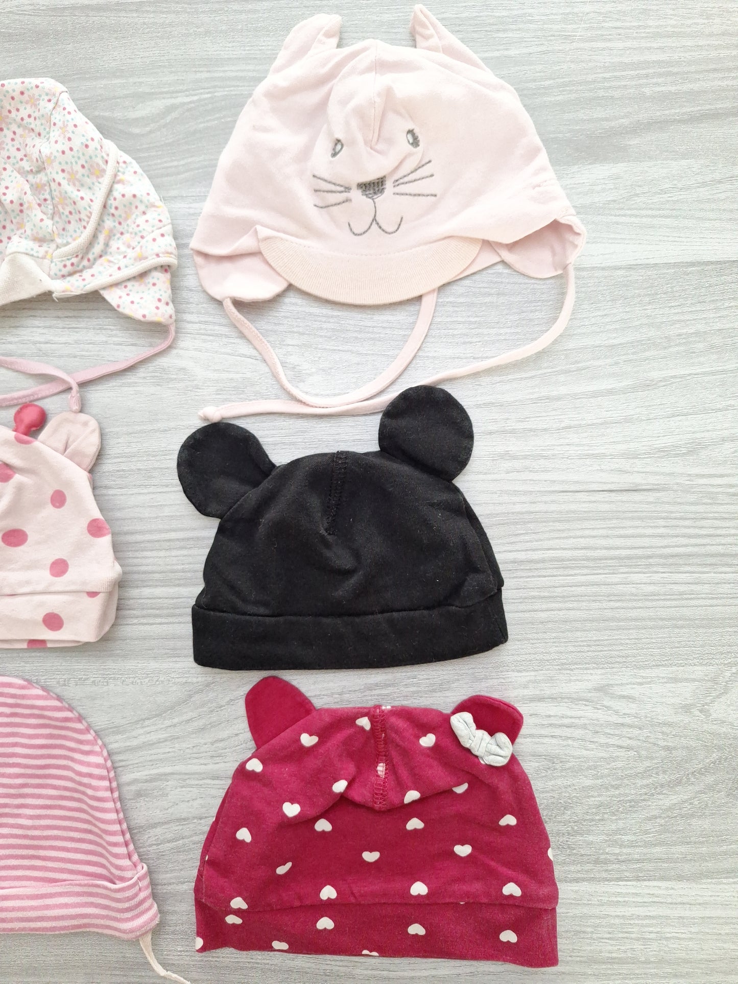 Babymützen 6er Set Gr. 56 / 41–42