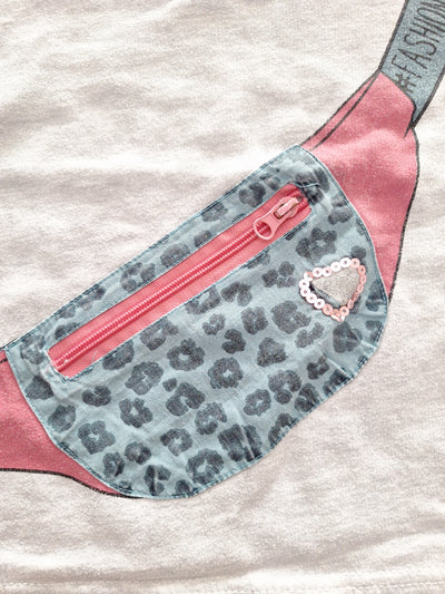 Y.F.K. Sweatshirt Bauchtasche 134/140