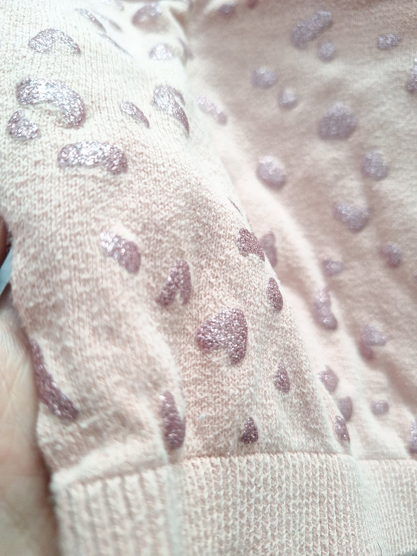 H&M Sweatshirt Glitzerherzen 122/128