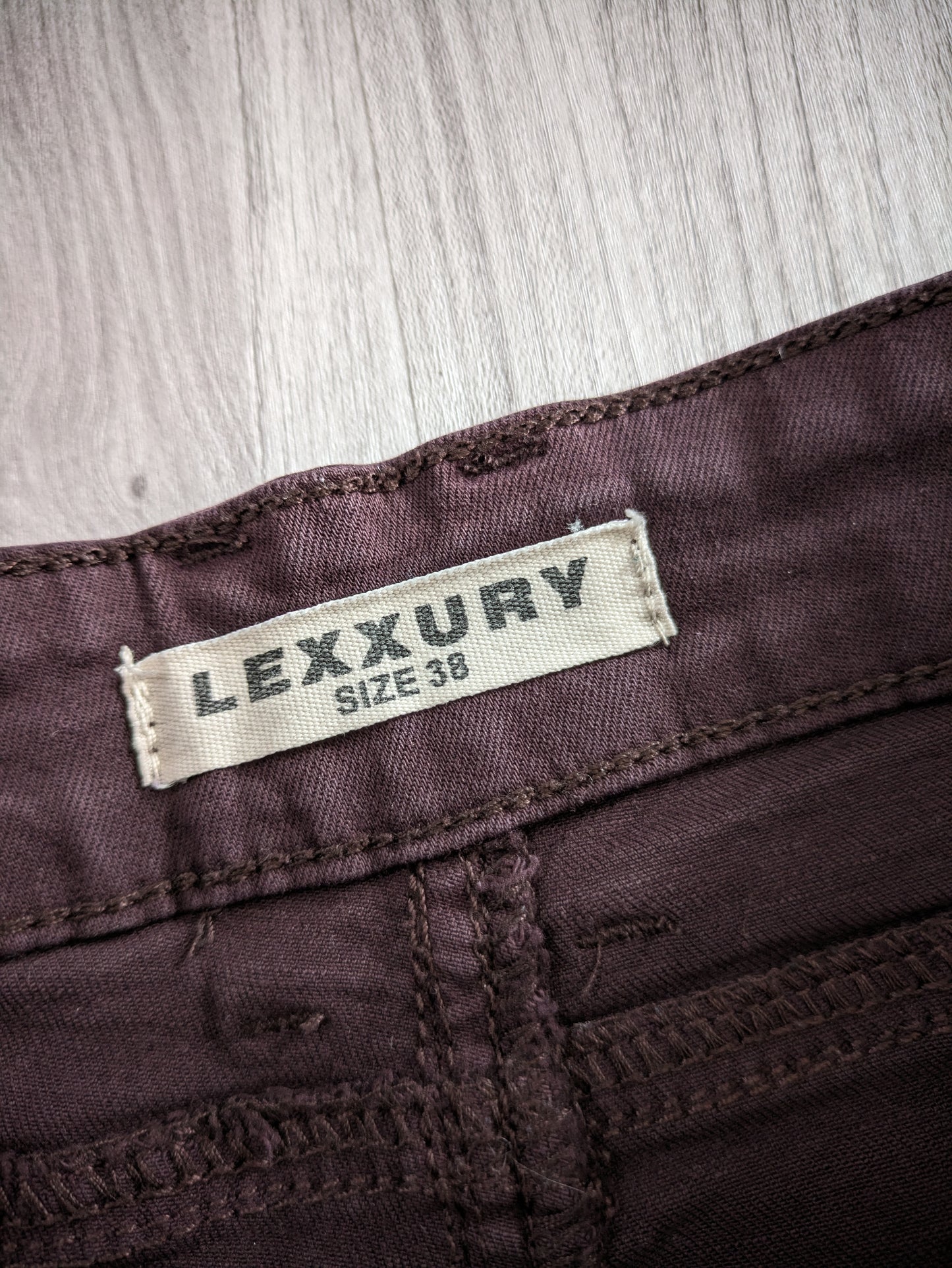 Lexxury Jeans Brombeer 38