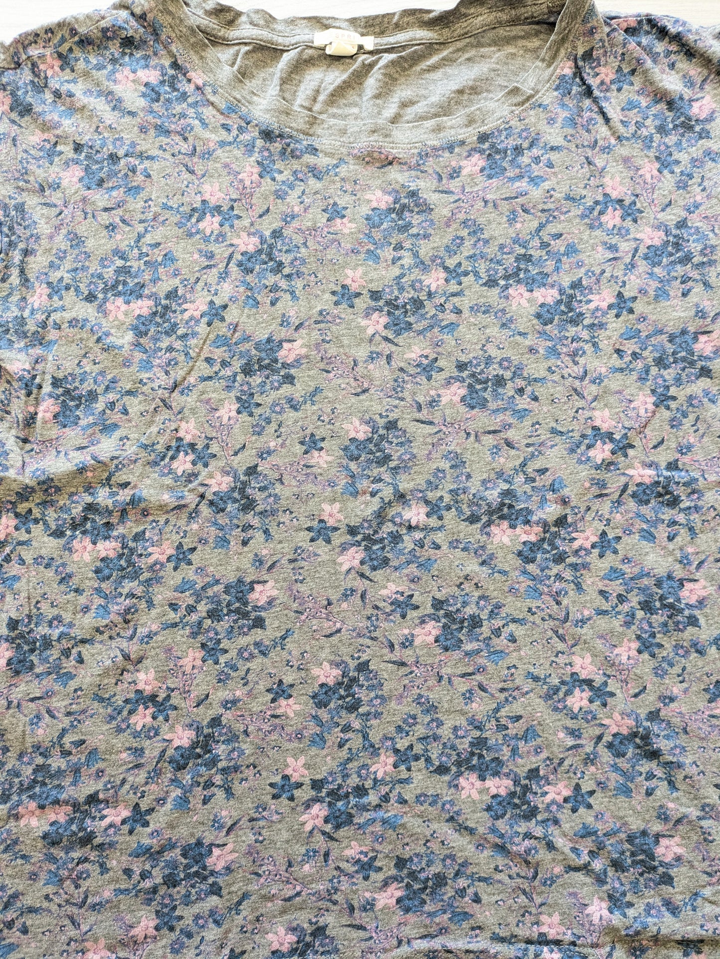 Esprit T-Shirt Blumen 36