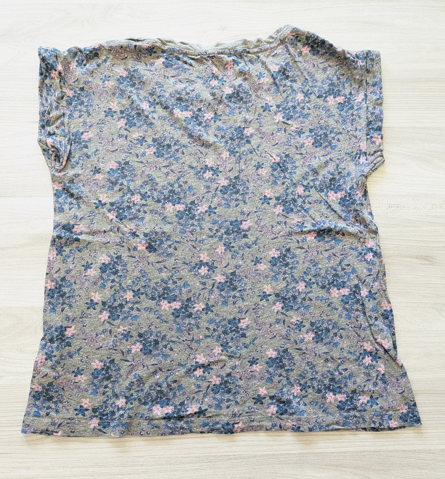 Esprit T-Shirt Blumen 36